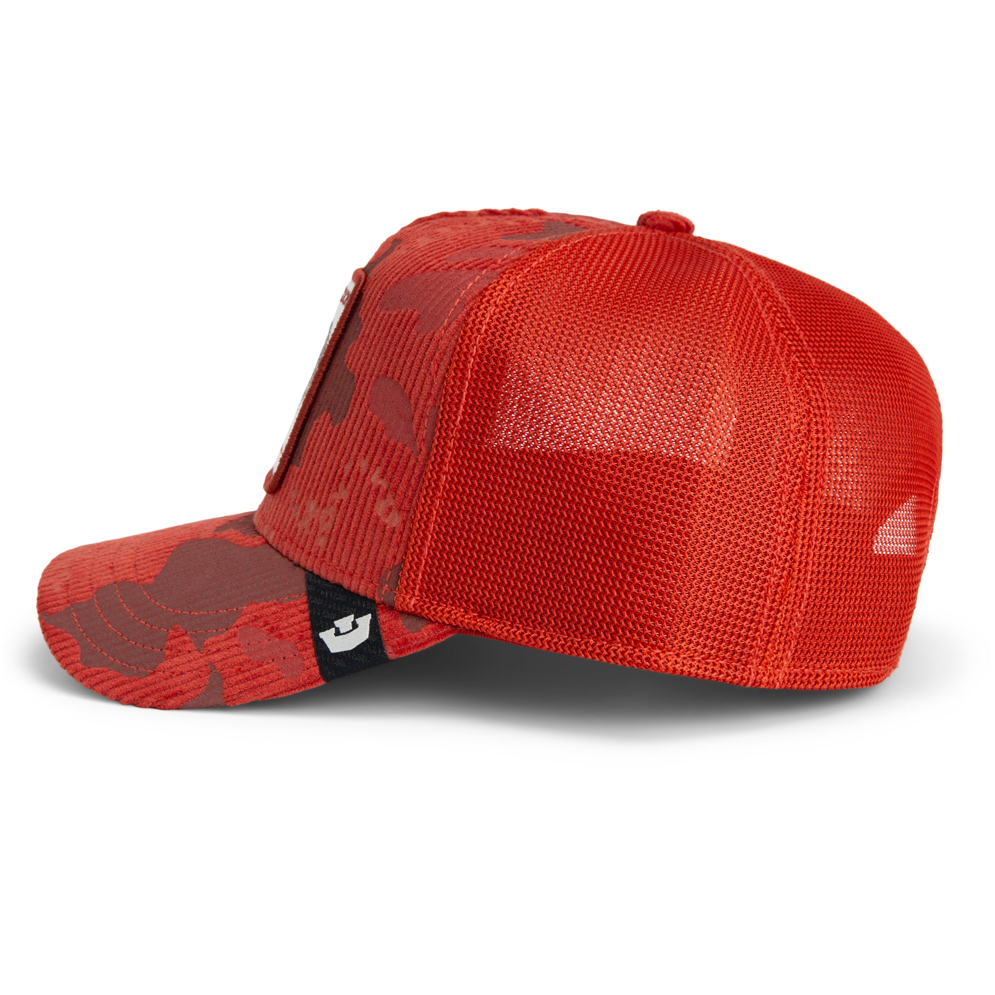 Red mesh cap with camouflage pattern on a white background