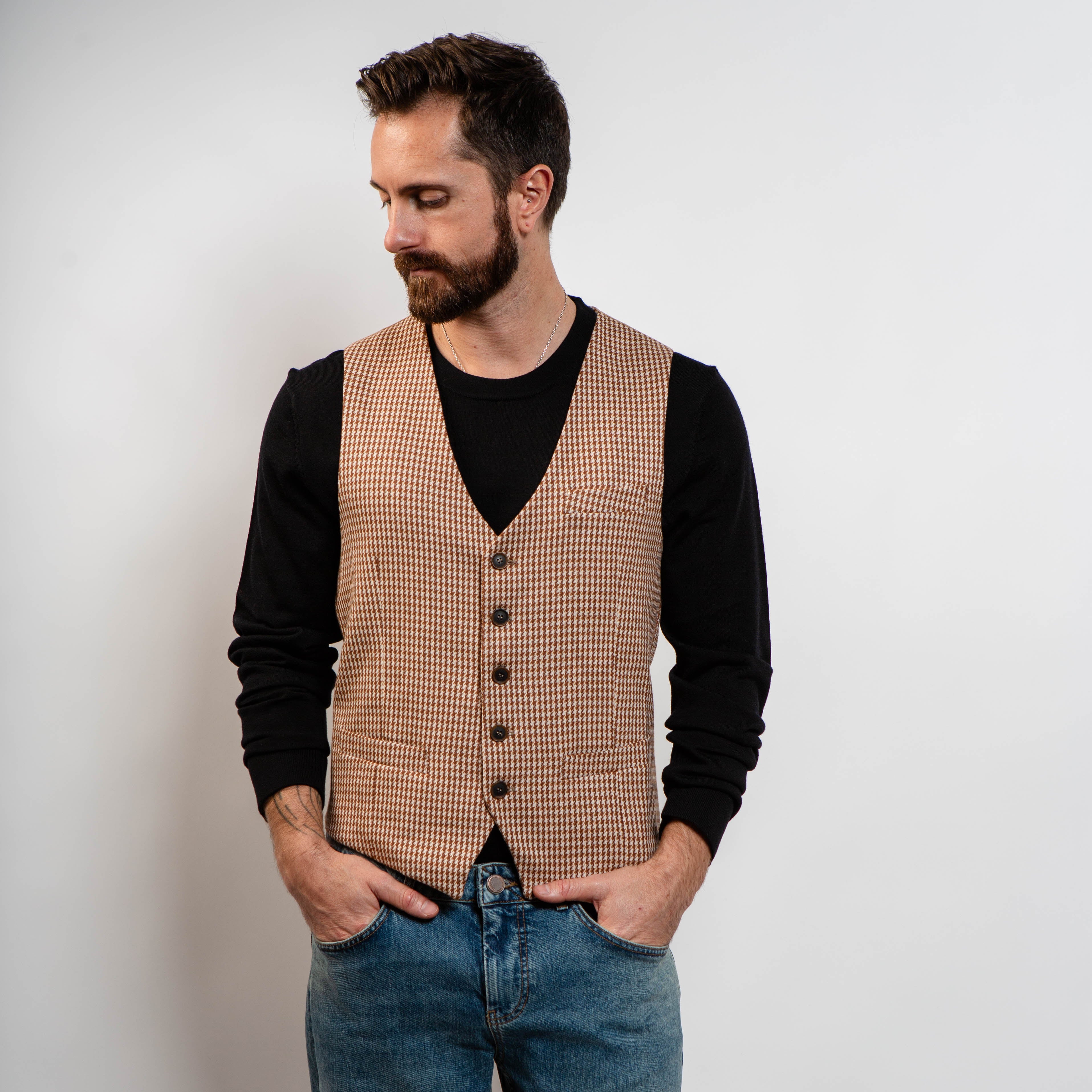 Modern waistcoat – woven houndstooth vest