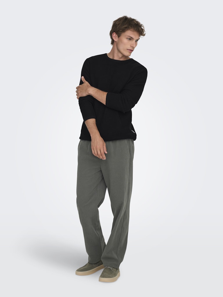 ONLY & SONS black textured knit sweater — long-sleeve crew neck pullover with minimalist design from Fall Winter collection.