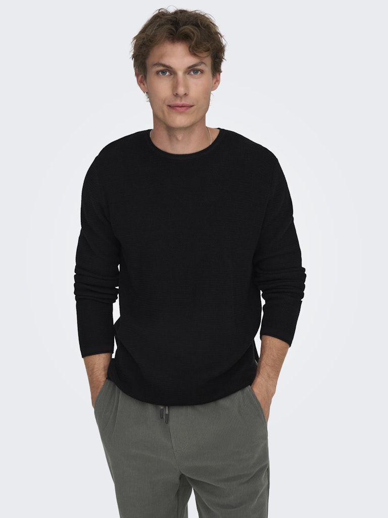 ONLY & SONS black textured knit sweater — long-sleeve crew neck pullover with minimalist design from Fall Winter collection.