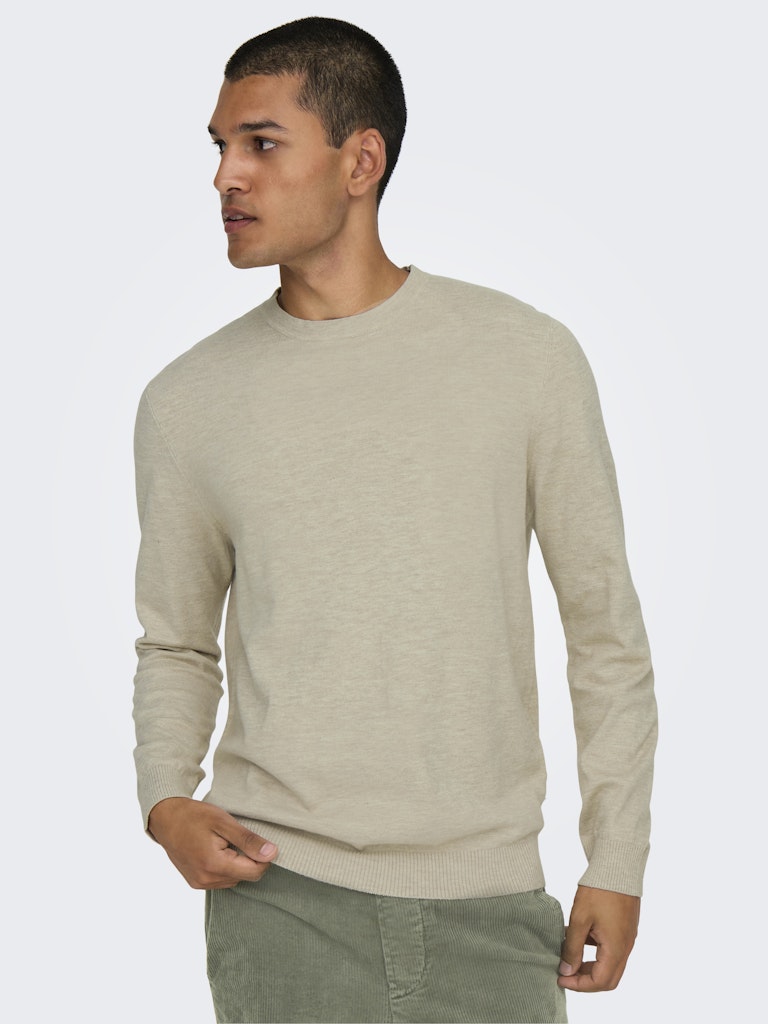 ONLY & SONS black textured knit sweater — long-sleeve crew neck pullover with minimalist design from Fall Winter collection.