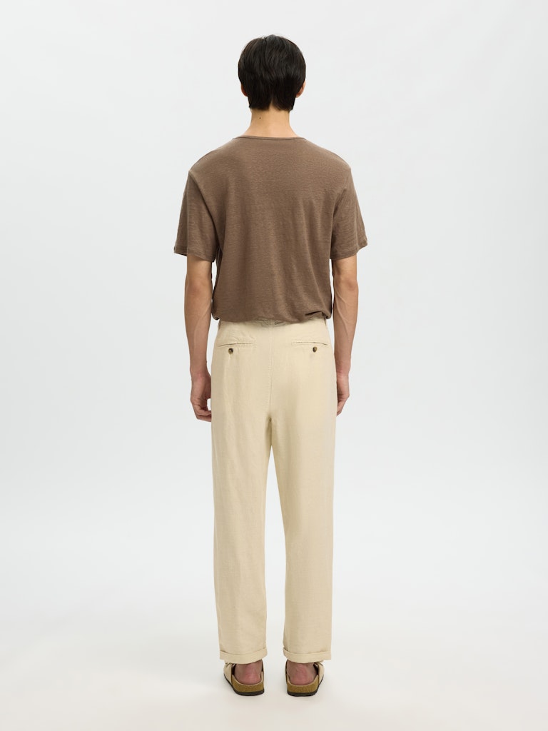 linen trousers back view cropped ankle fit